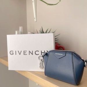 Givenchy Baby antigona